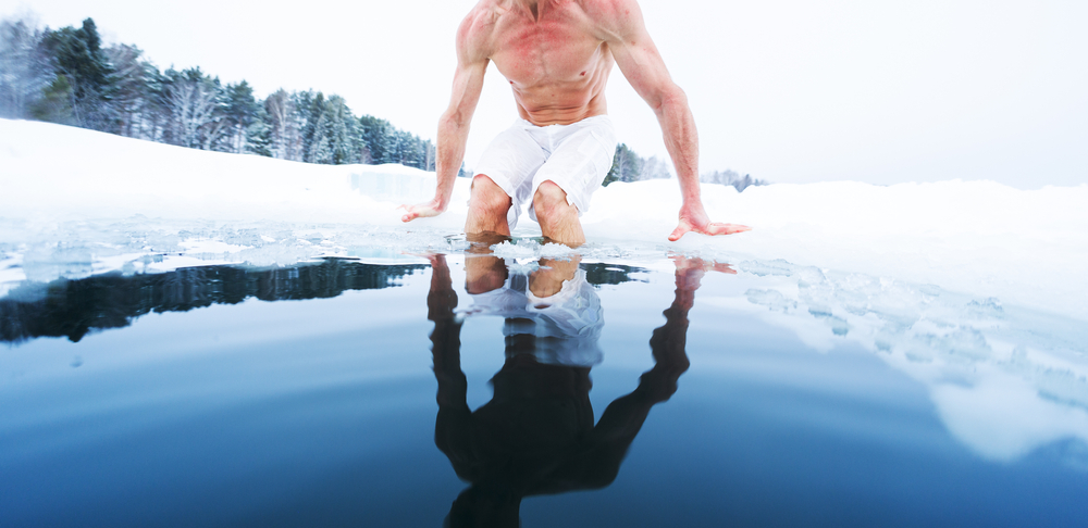 The Benefits and Drawbacks of Taking a Cold Plunge Before and After a Workout. 1 shutterstock 1699765594